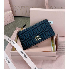미우미우 5MB006 마테라쎄 카드지갑