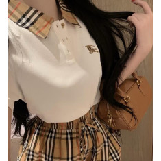 버버리 폴로 카라티, 체크스커트 셋업 (국내배송)