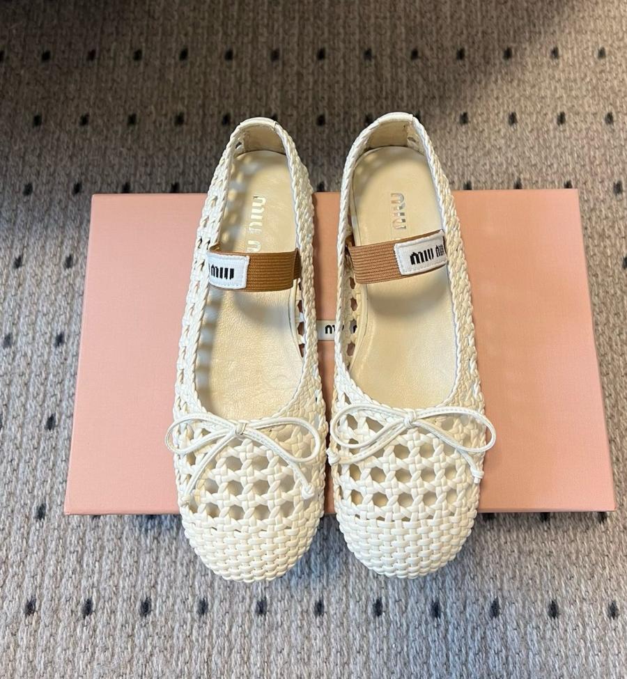 미우미우 라피아 메리제인 발레리나 플랫슈즈