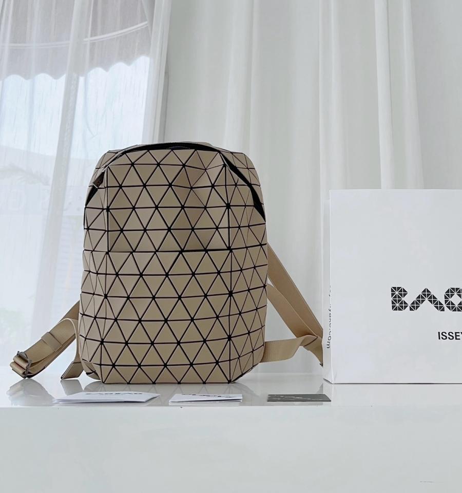 바오바오 이세이 미야케 백팩