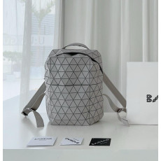 바오바오 이세이 미야케 백팩