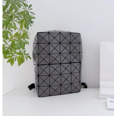 바오바오 이세이 미야케 큐보이드 백팩