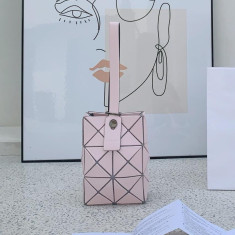 바오바오 루센트 매탈릭 미니 원핸들백 12cm