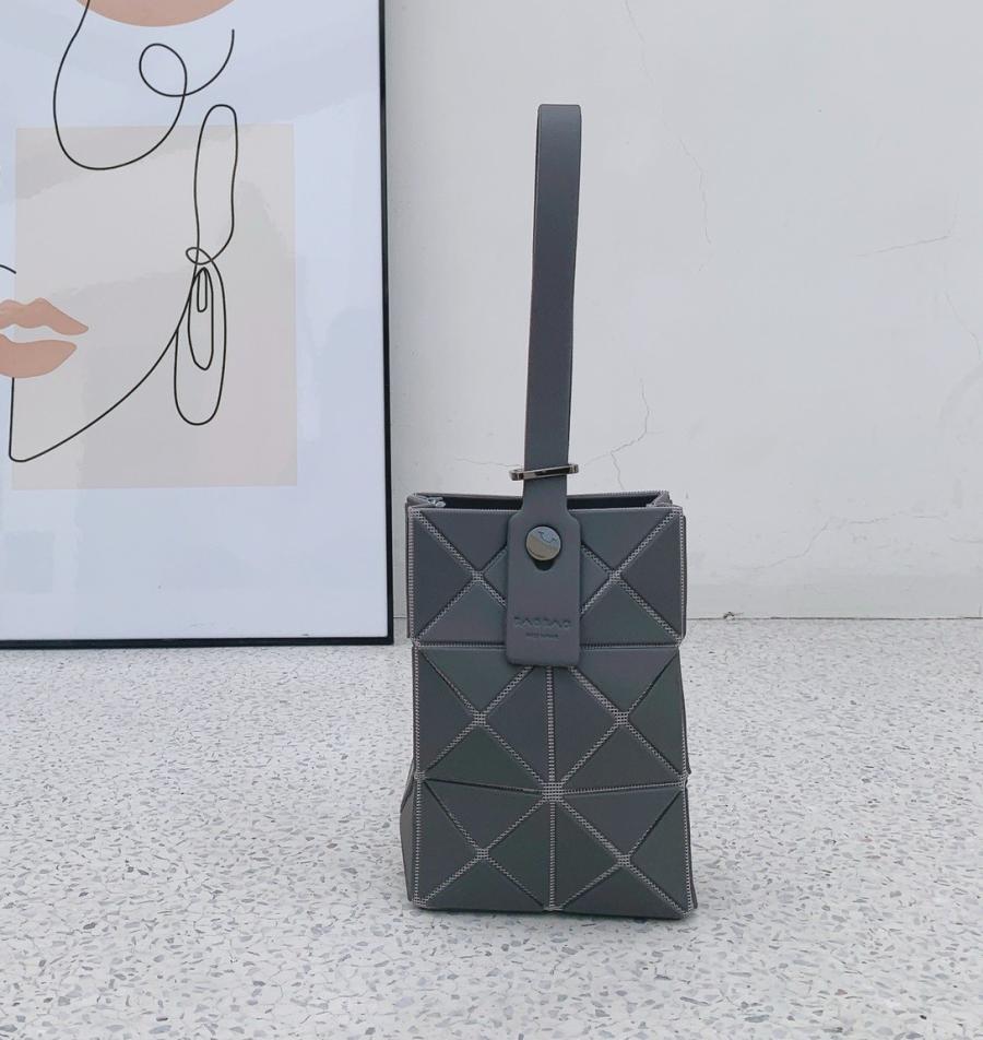 바오바오 루센트 매탈릭 미니 원핸들백 12cm