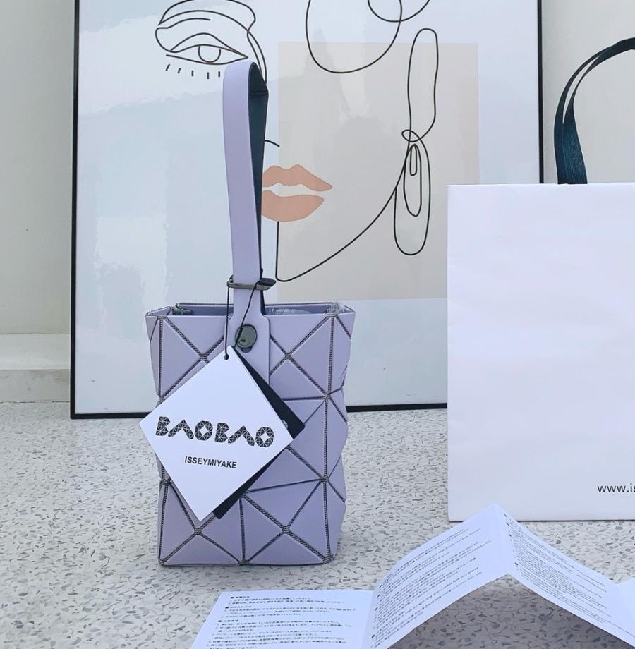 바오바오 루센트 매탈릭 미니 원핸들백 12cm