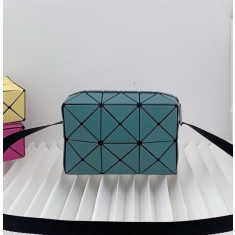 바오바오 큐보이드 미니 크로스백 17cm