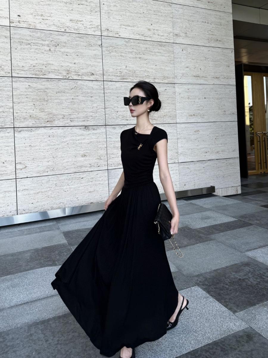 생로랑 25ss 플레어 원피스 2컬러