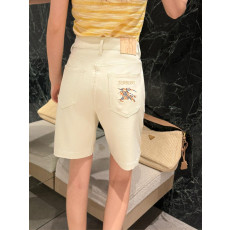 버버리 25ss 포켓 로고 여성 반바지