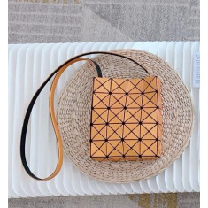 바오바오 루센트 박시 미니 크로스 19.5cm