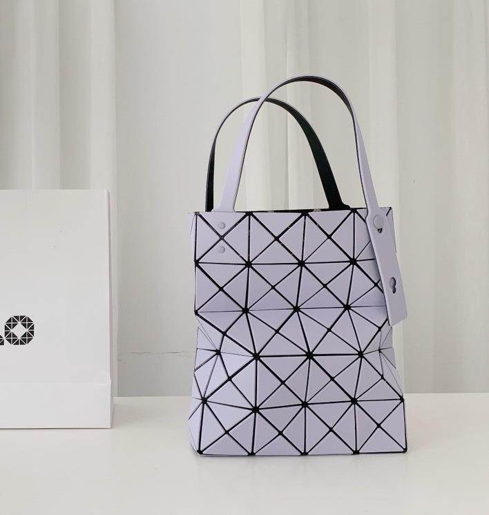바오바오 이세이 미야케 루센트 박시 토트백 28cm