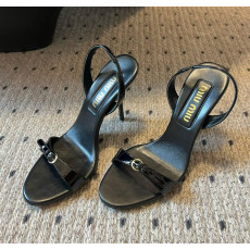 미우미우 새틴 샌들힐 9.5cm 굽높이