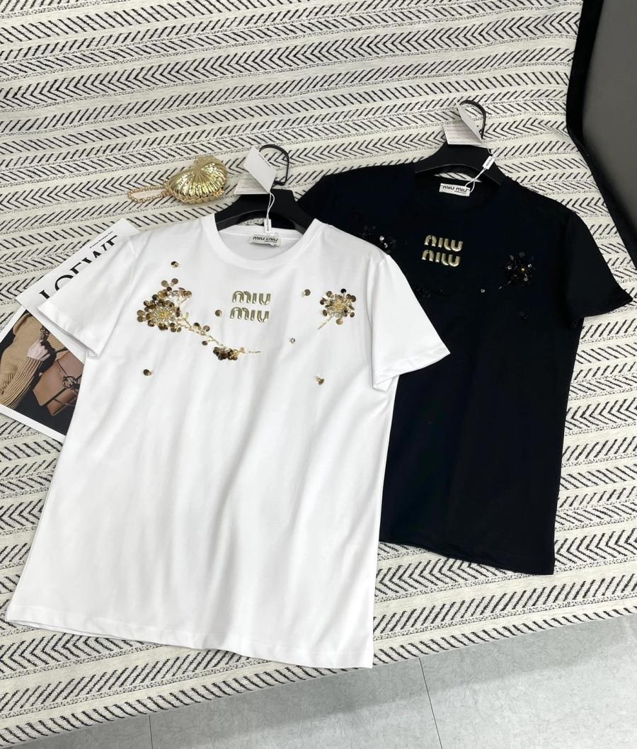 미우미우 25ss 레터링 티셔츠 2컬러