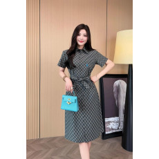 버버리 체크 로고 원피스