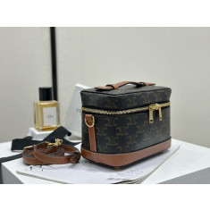 셀린느 트리오페 베니티 파우치 토트백