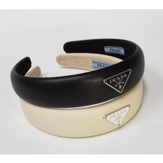 프라다 레더 머리띠 2컬러 (국내배송)