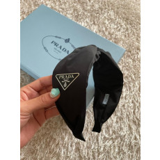 프라다 나일론 터번 머리띠 (국내배송)