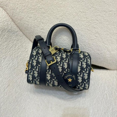 디올 그루브20 백 스몰