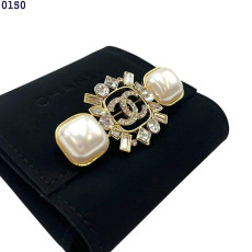샤넬 진주 펄 크리스탈 CC 브로치 (국내배송)