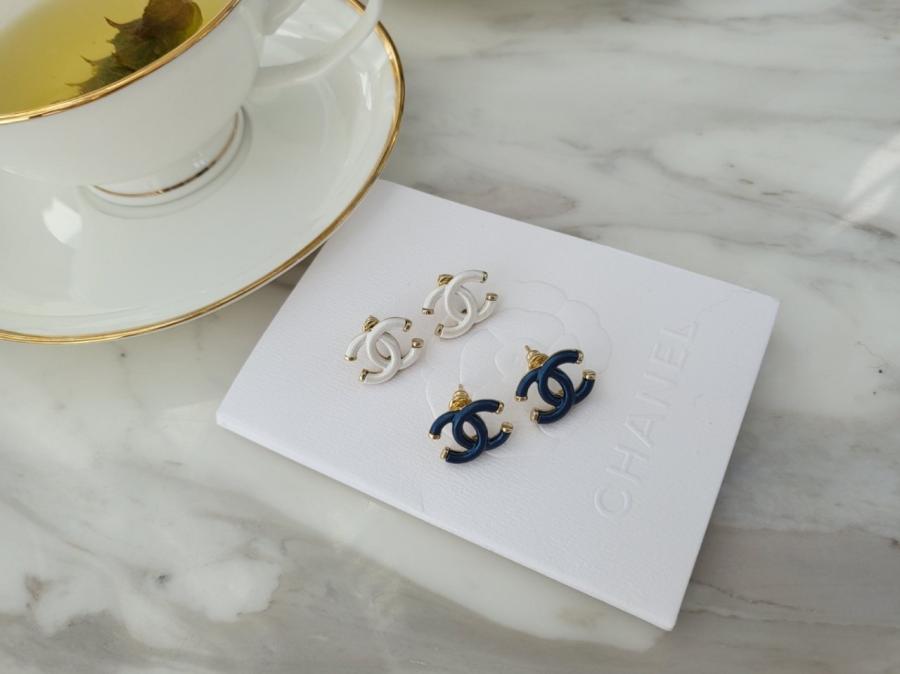샤넬 에폭시 귀걸이