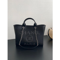 샤넬 카프스킨 도빌백