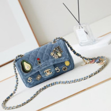 샤넬 뉴미니 멀티참 데님 플랩백