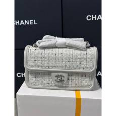 샤넬 트위드 플랩백