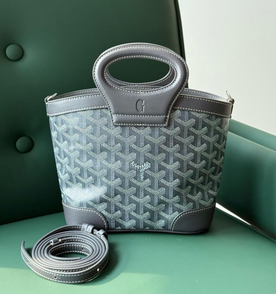 고야드 벨루가 미니백