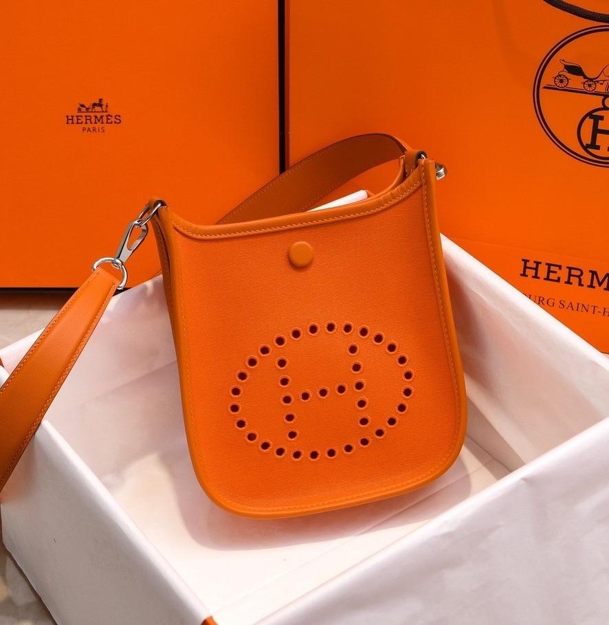 에르메스 네오 에블린 16 숄더백