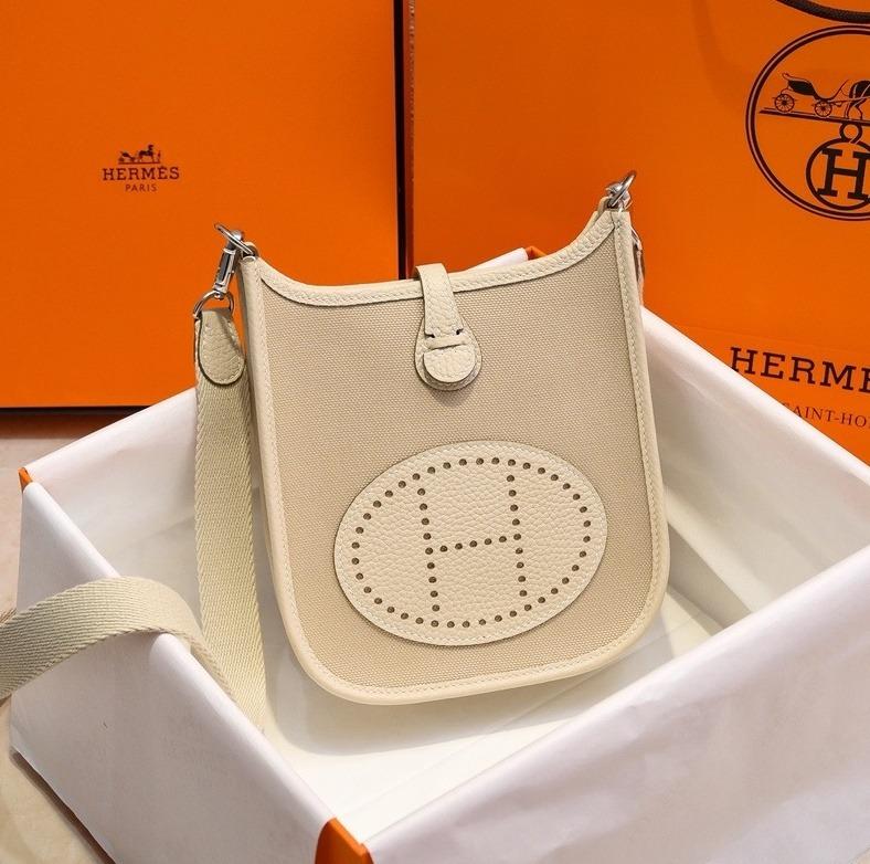 에르메스 캔버스 에블린