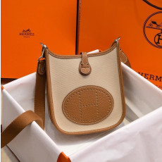 에르메스 캔버스 에블린