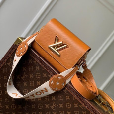 루이비통 M24758 트위스트 크로스백 PM