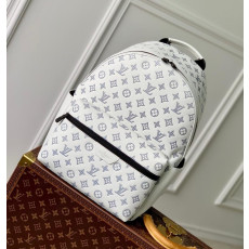 루이비통 M24760 디스커버리 백팩 PM