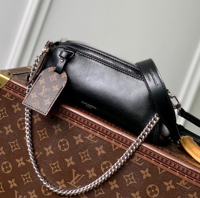 루이비통 M14544 포쉐트 바이브