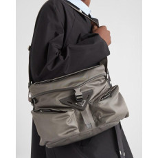 프라다 기하학 메신저백 (국내배송)