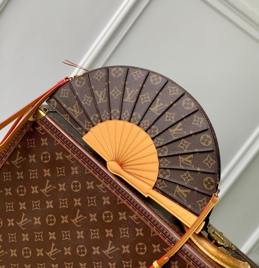 루이비통 LV 팬백 M14804