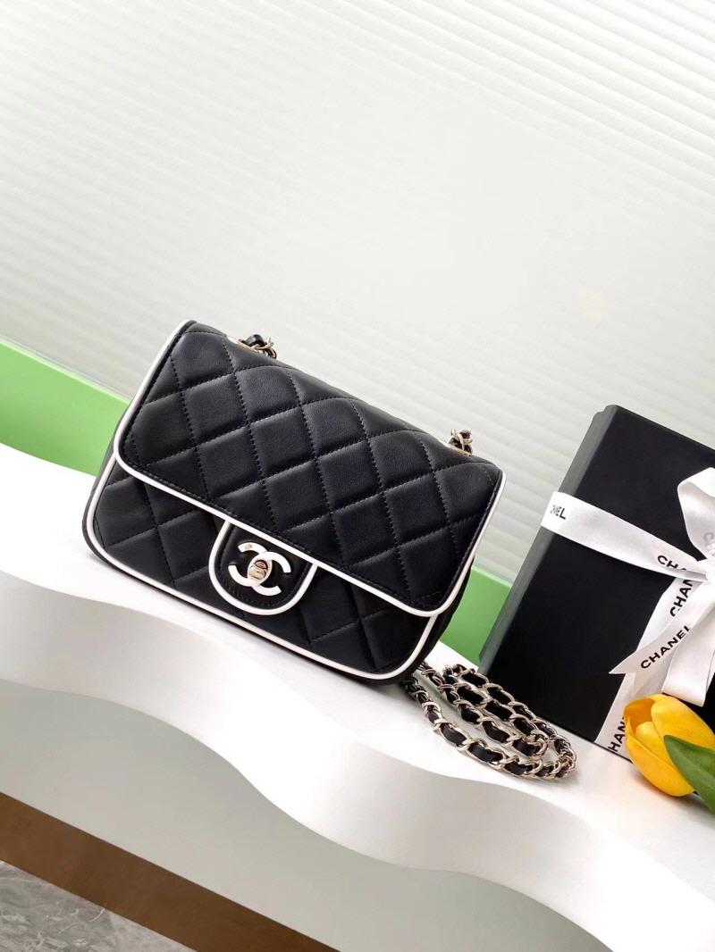 샤넬 25SS 플랩 백 램스킨 골드 메탈 블랙 AS5150