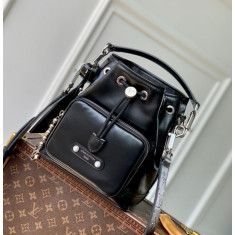 루이비통 M13985 노에 카고