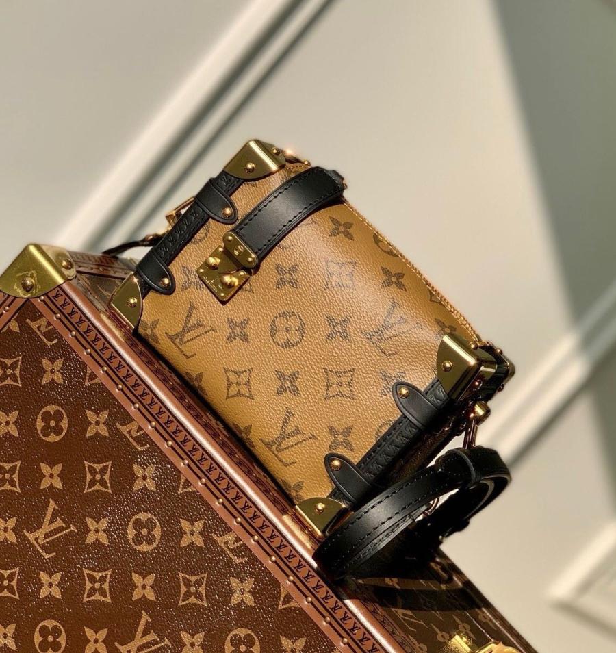 루이비통 M47139 pm 사이드 트렁크백