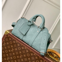 루이비통 M13866 키폴 반둘리에 25cm