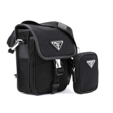 프라다 리나일론 가죽 숄더백 2VD043