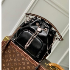 루이비통 노 웨이 바이브 M14377