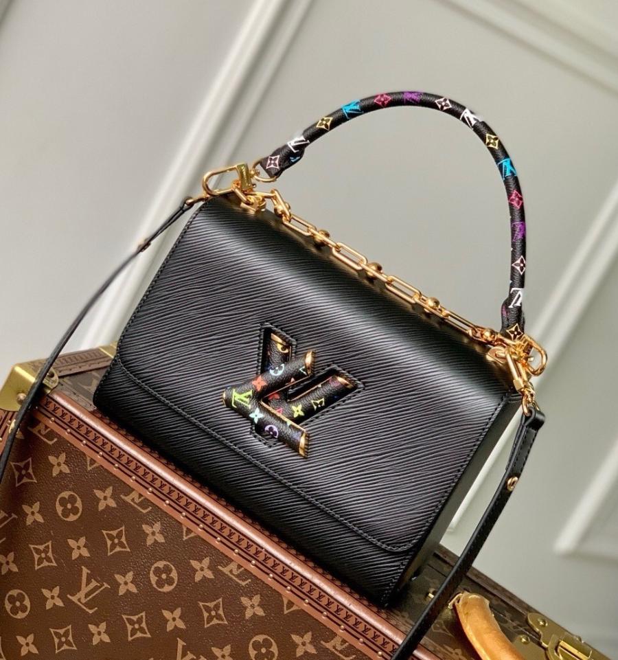 루이비통 M13243 LV x TM 트위스트 슬림 MM