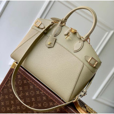 루이비통 M11214 락잇 방돔 MM