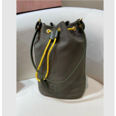 미우미우 여성 파우치 버킷백 5NR038