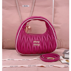 미우미우 5BC125 마틀라쎄 완더백 23cm