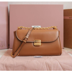 미우미우 플랩 가죽 숄더백