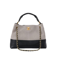 샤넬 25a 공방 스웨이드 스몰 쇼핑백 (국내배송)