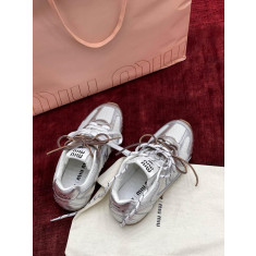 뉴발란스 X 미우미우 530 메탈릭 레더 앤 메쉬 스니커즈 실버