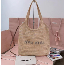 미우미우 5BG231 라피아 린넨 숄더백