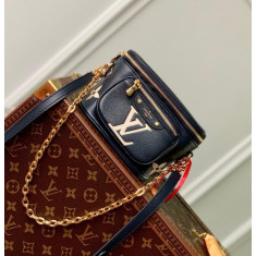 루이비통 M58636 미니 범백(다크네이비) 크로스백